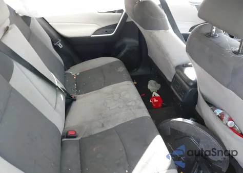 2020 Toyota Rav4 Xle z USA, uszkodzony, nr VIN 2T3W1RFV6LC060235